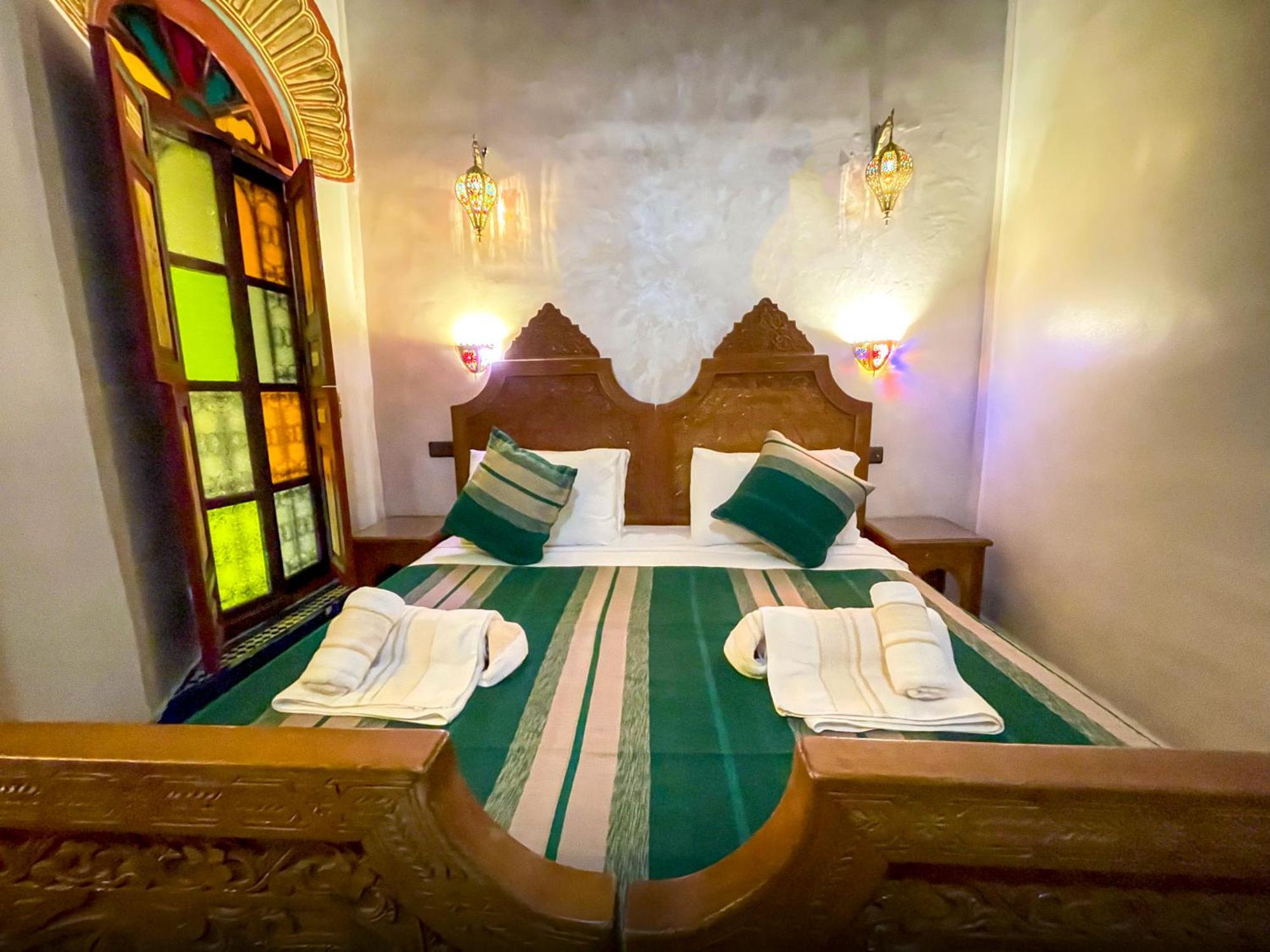 Riad Dar El Ouedghiri Fès Exteriör bild