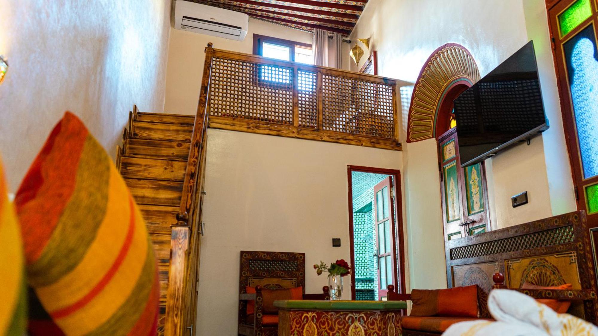 Riad Dar El Ouedghiri Fès Exteriör bild